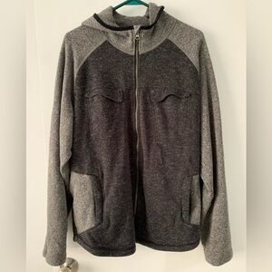 Merrell Gray Zip Up Sweater Sporty Design